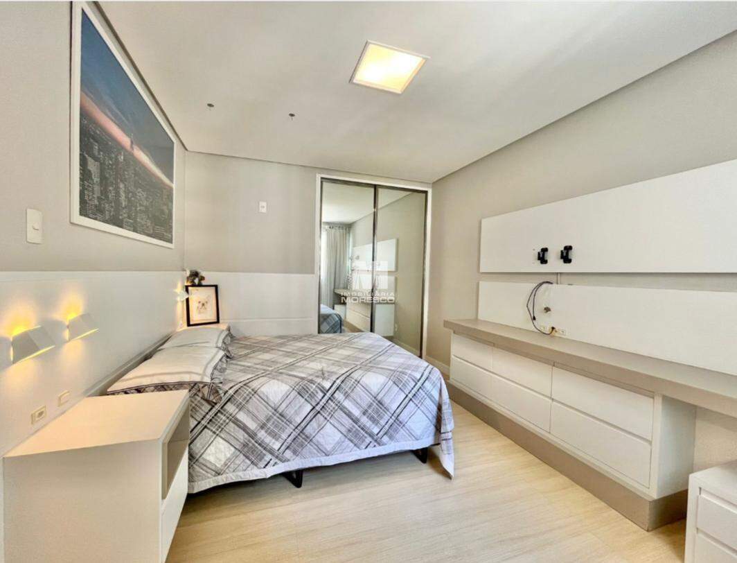 Apartamento à venda no bairro Centro: 