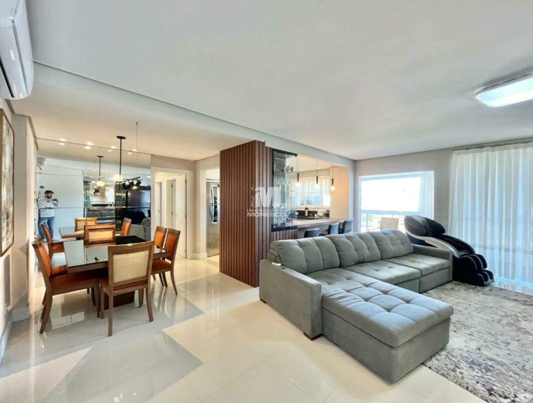 Apartamento à venda no bairro Centro: 