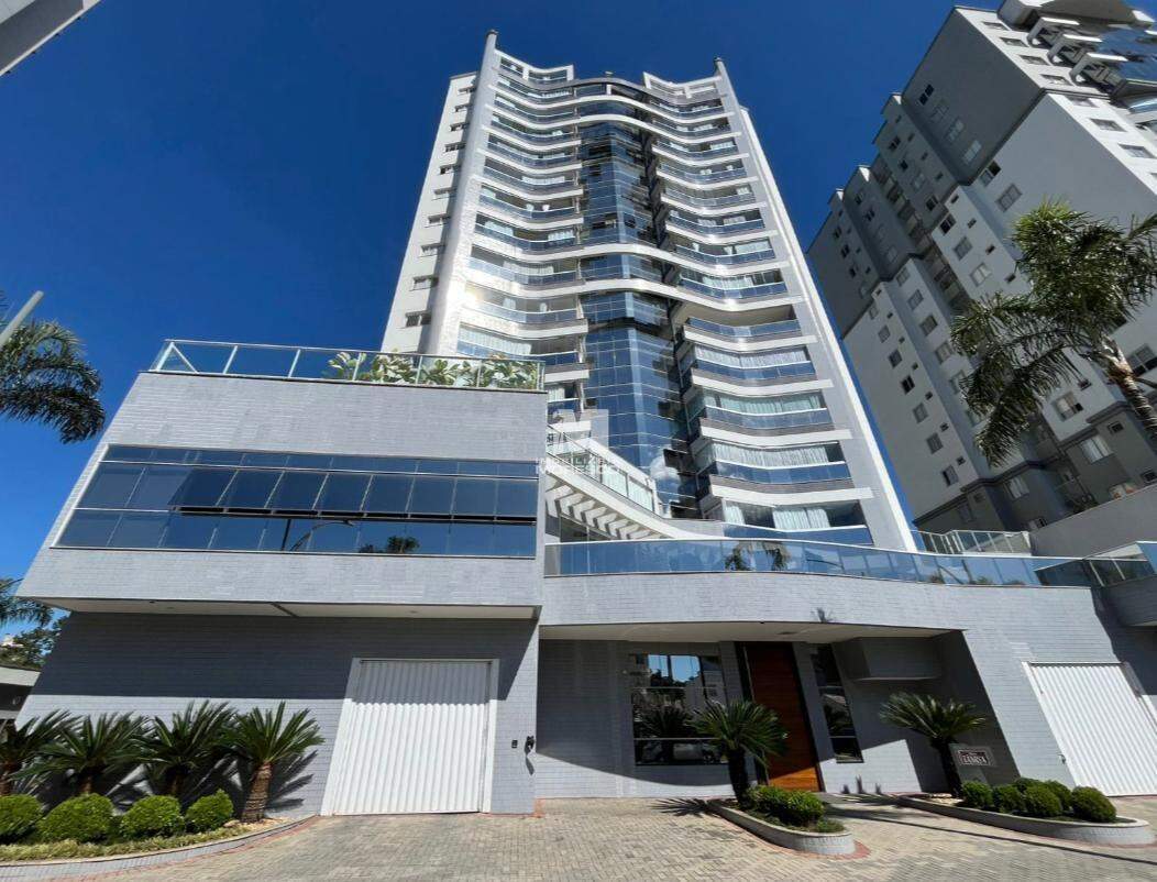 Apartamento à venda no bairro Centro: 