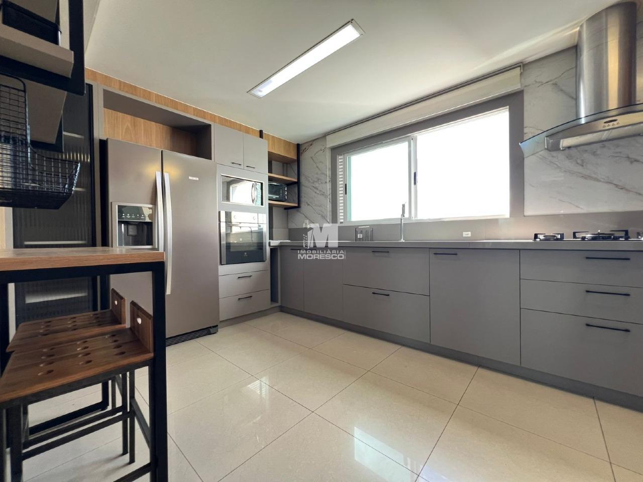 Apartamento à venda no bairro São Luiz: