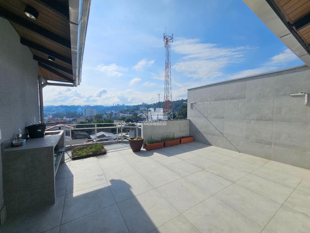 Apartamento à venda no bairro Jardim Maluche: 