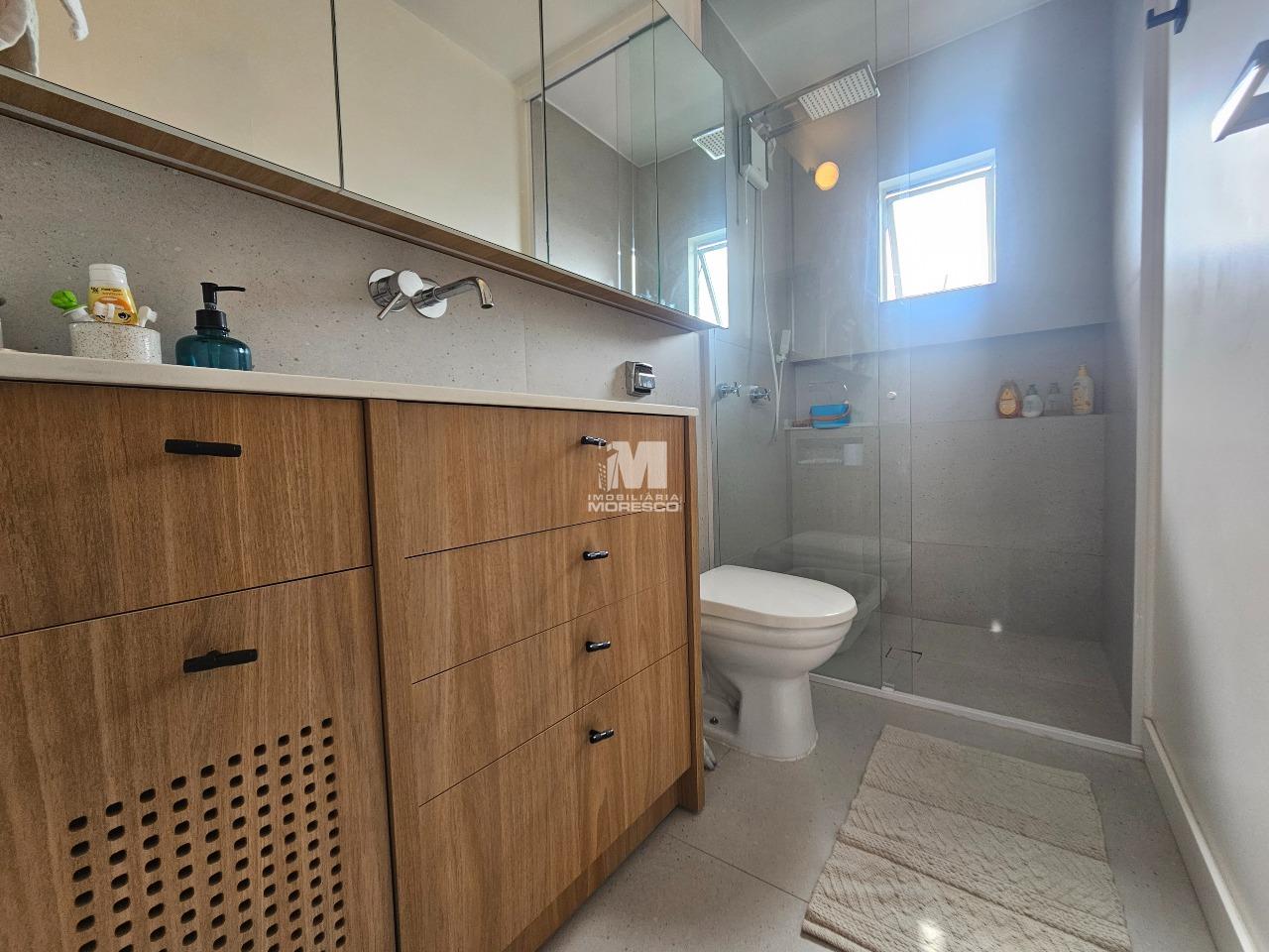 Apartamento à venda no bairro Jardim Maluche: 