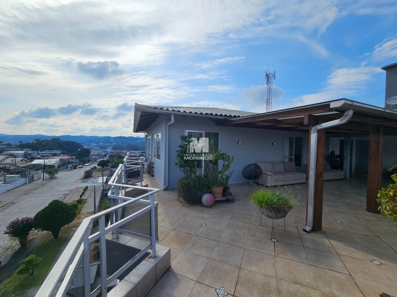 Apartamento à venda no bairro Jardim Maluche: 