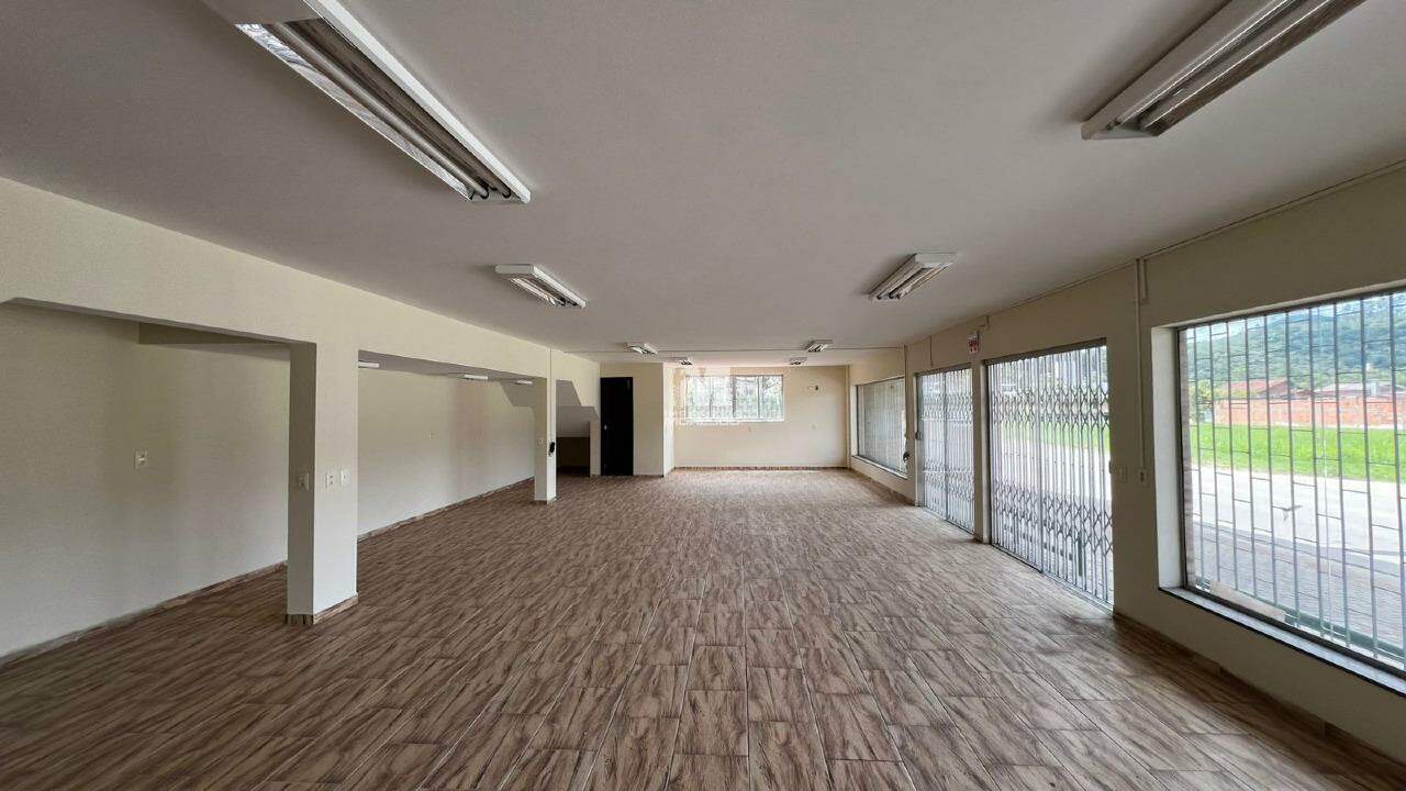 Sala Comercial para aluguel no bairro Limeira Baixa: 