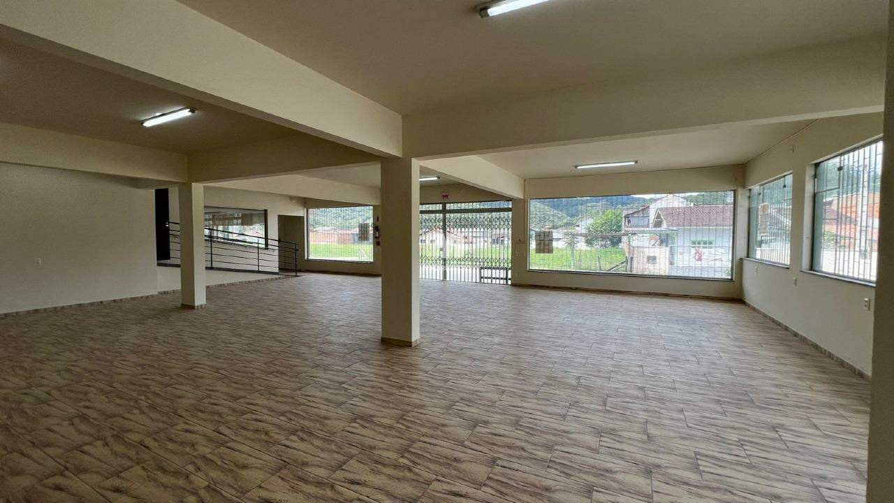 Sala Comercial para aluguel no bairro Limeira Baixa: 