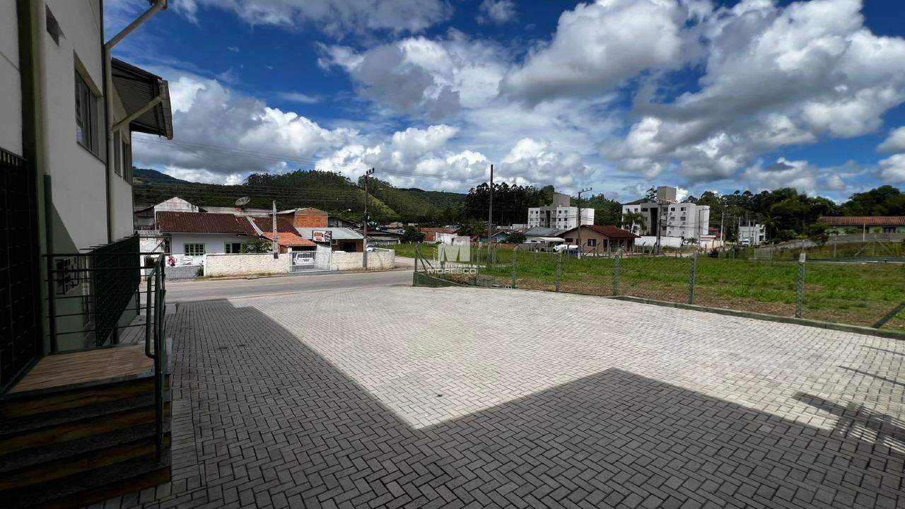 Sala Comercial para aluguel no bairro Limeira Baixa: 