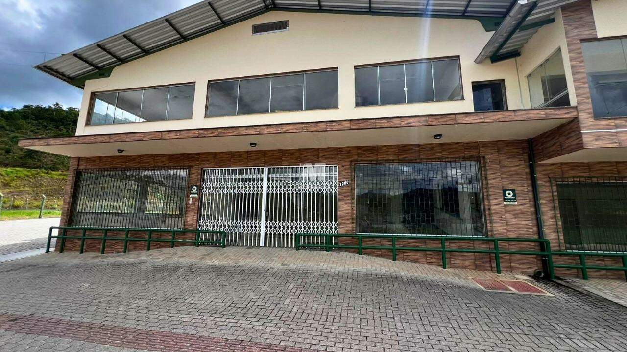 Sala Comercial para aluguel no bairro Limeira Baixa: 
