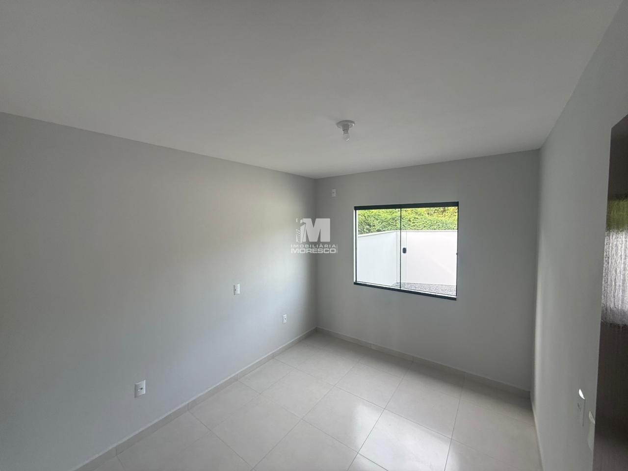 Casa à venda no bairro Limeira Baixa: