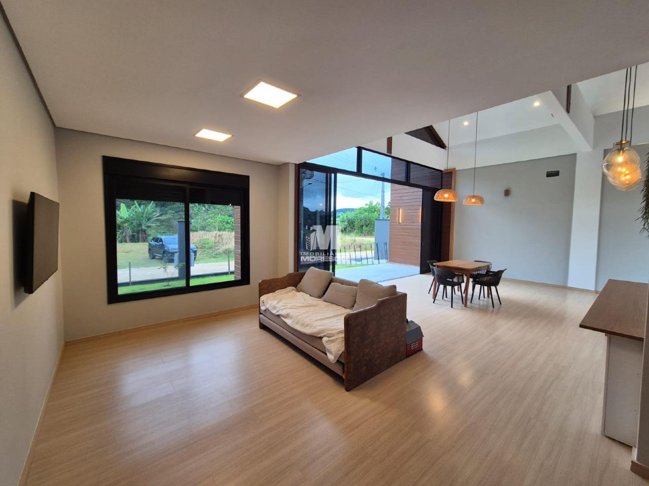 Casa à venda no bairro Centro: