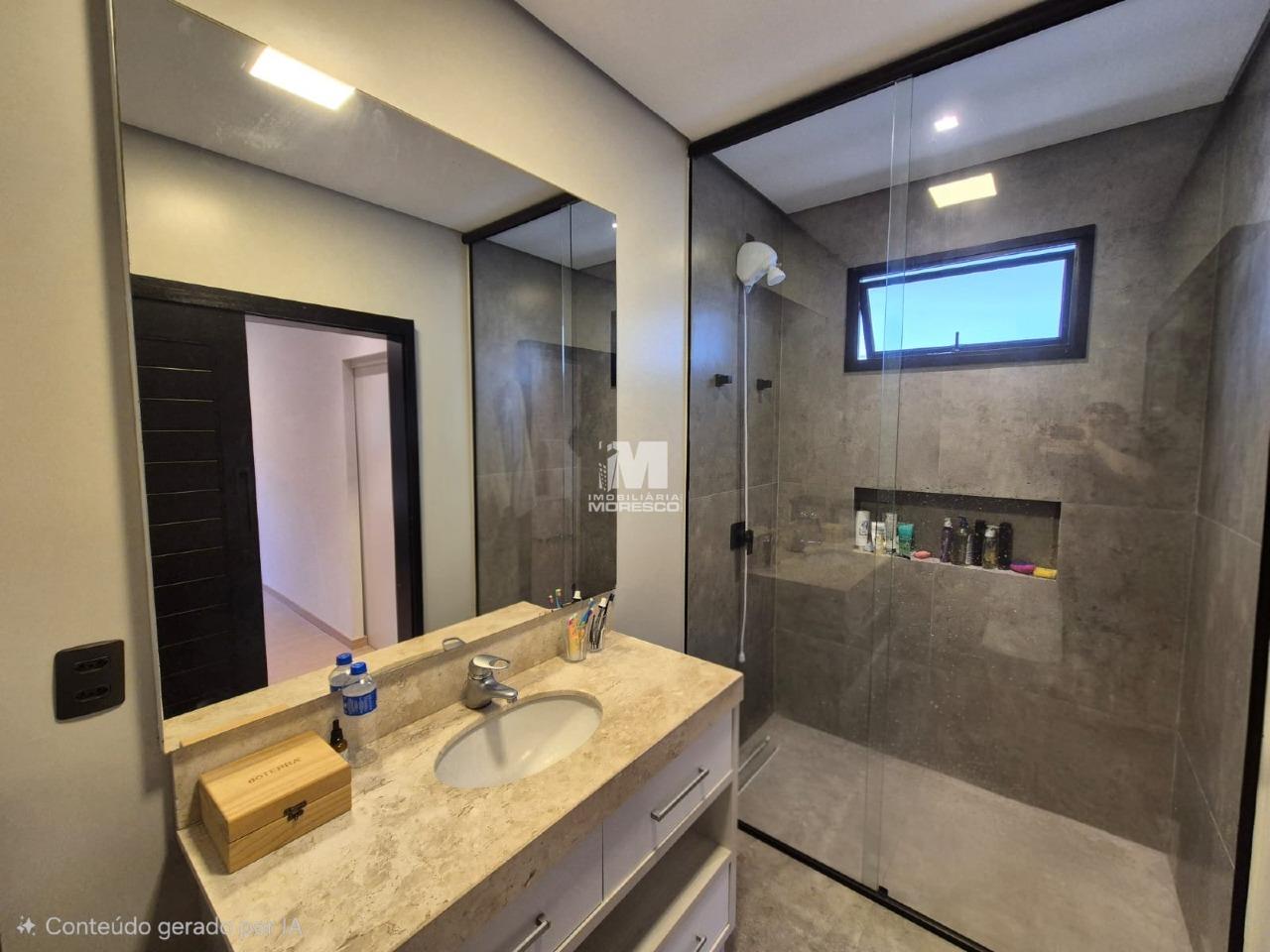 Casa à venda no bairro Centro: