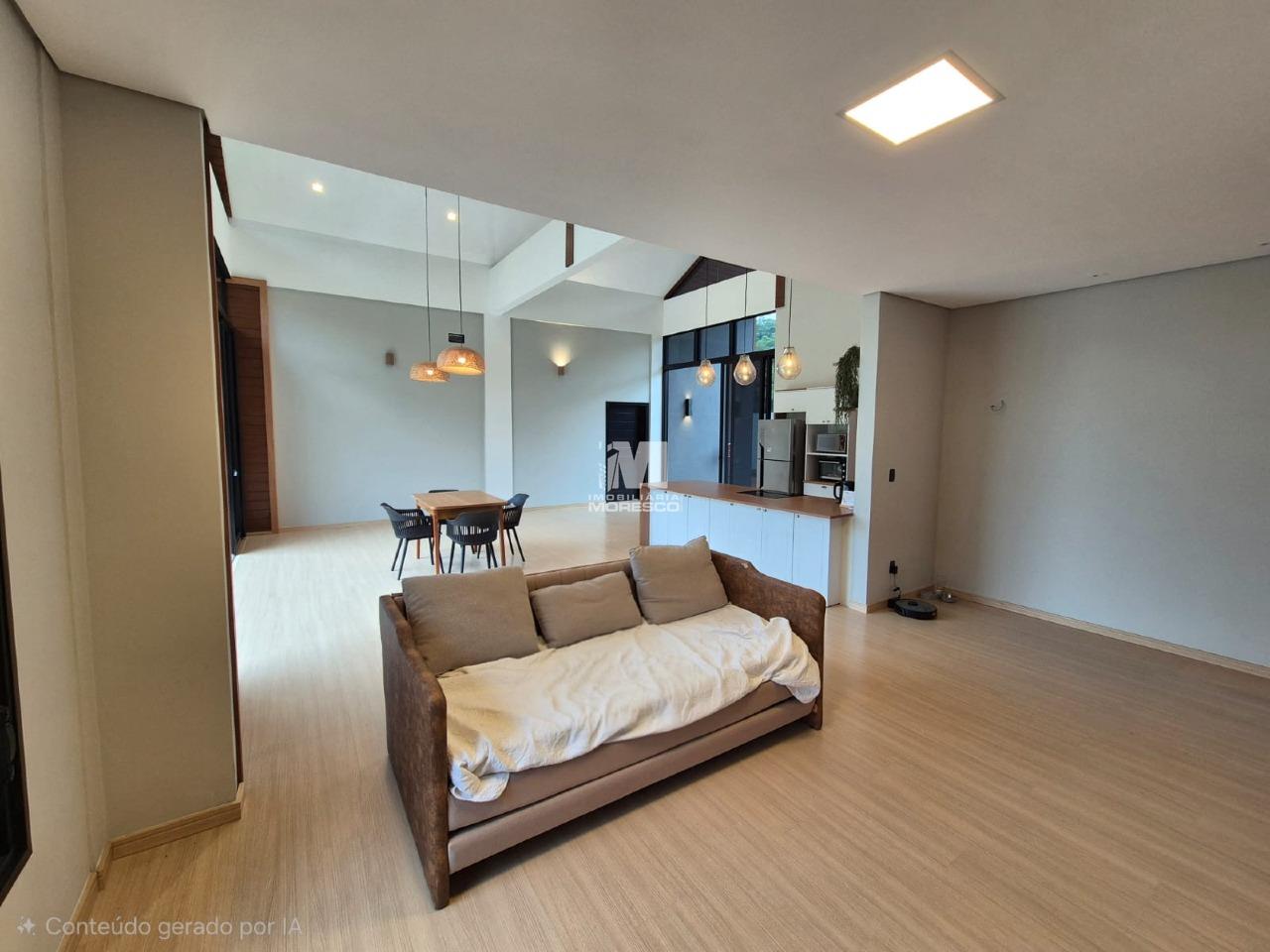 Casa à venda no bairro Centro: