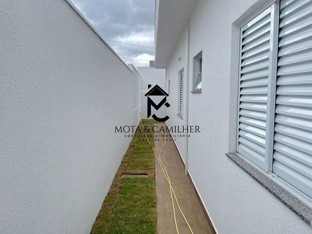 Casa em condominio à venda no Itapecerica: 
