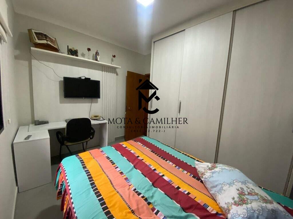 Casa em condominio à venda no Residencial Santa Izabel: 