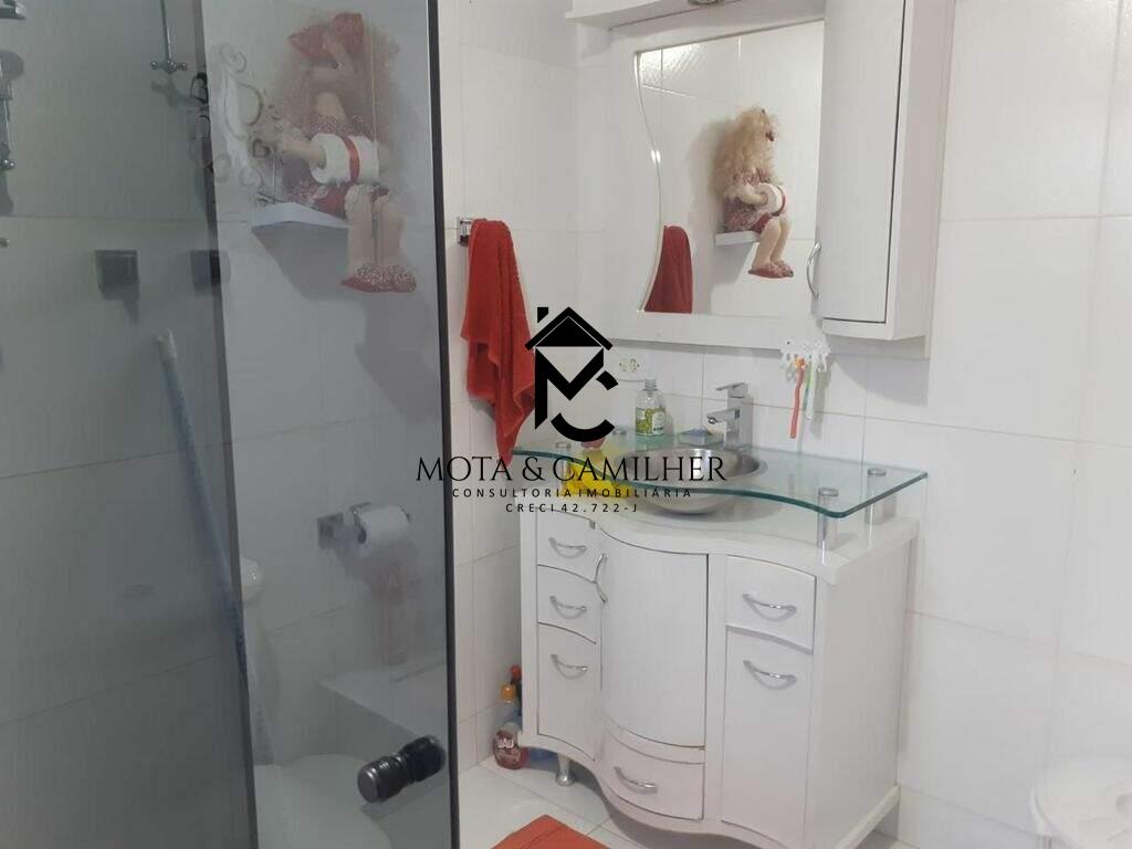 Casa à venda no Vila Iapi: 