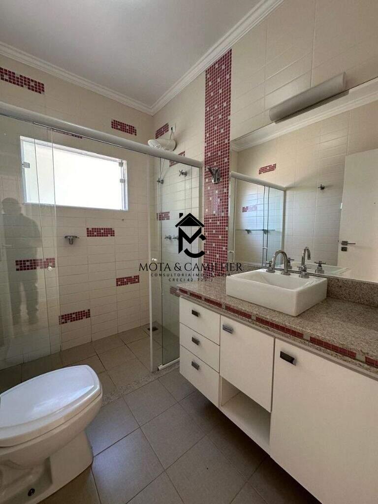 Casa em condominio à venda no Campos do Conde III: 