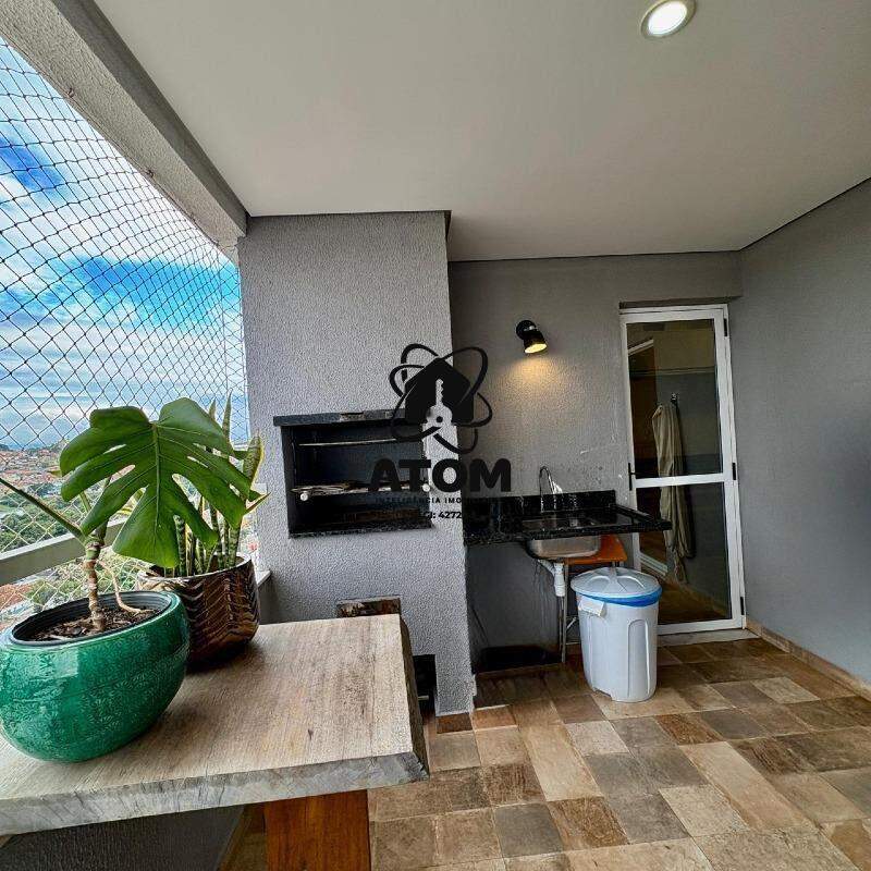 Apartamento à venda no Vila Jaboticabeira: 