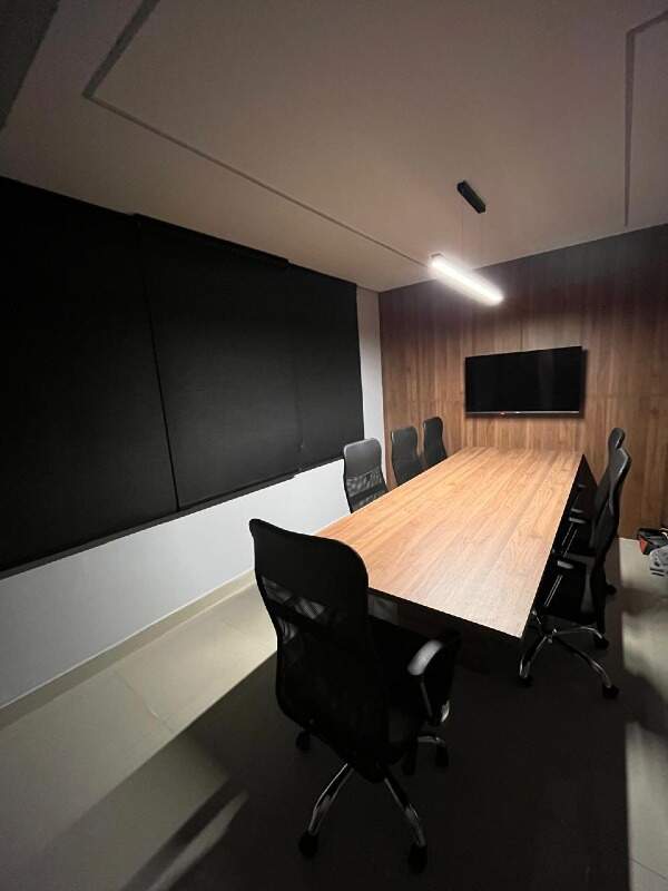 Sala à venda no Centro: 