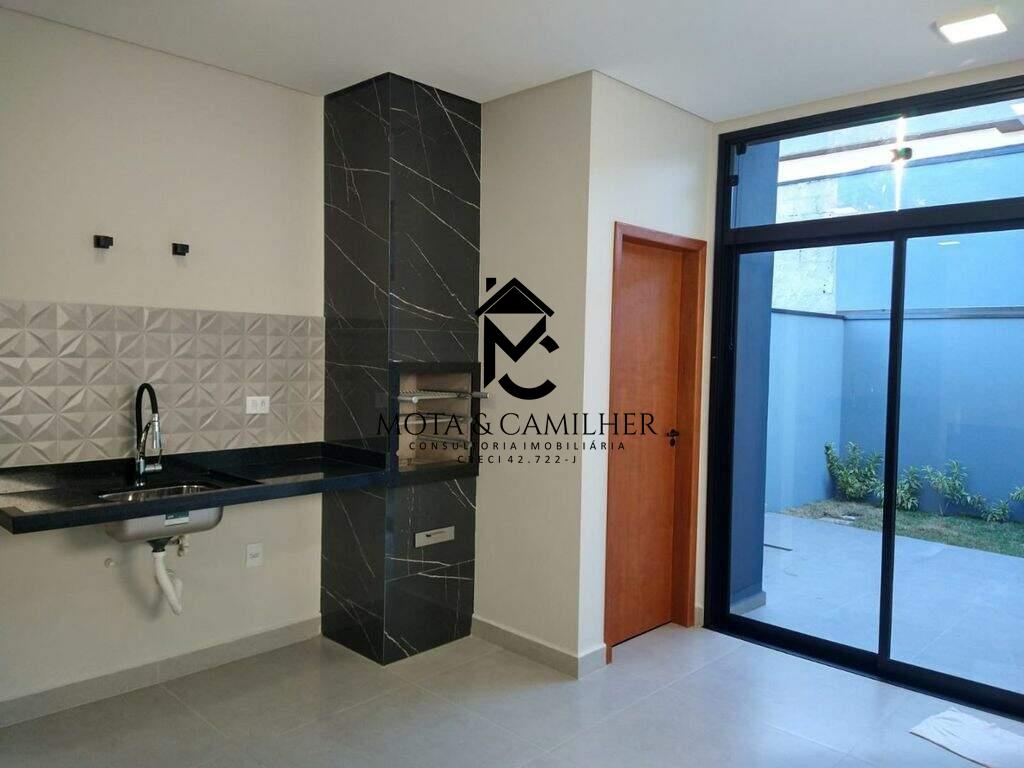 Casa em condominio à venda no Tremembe: 