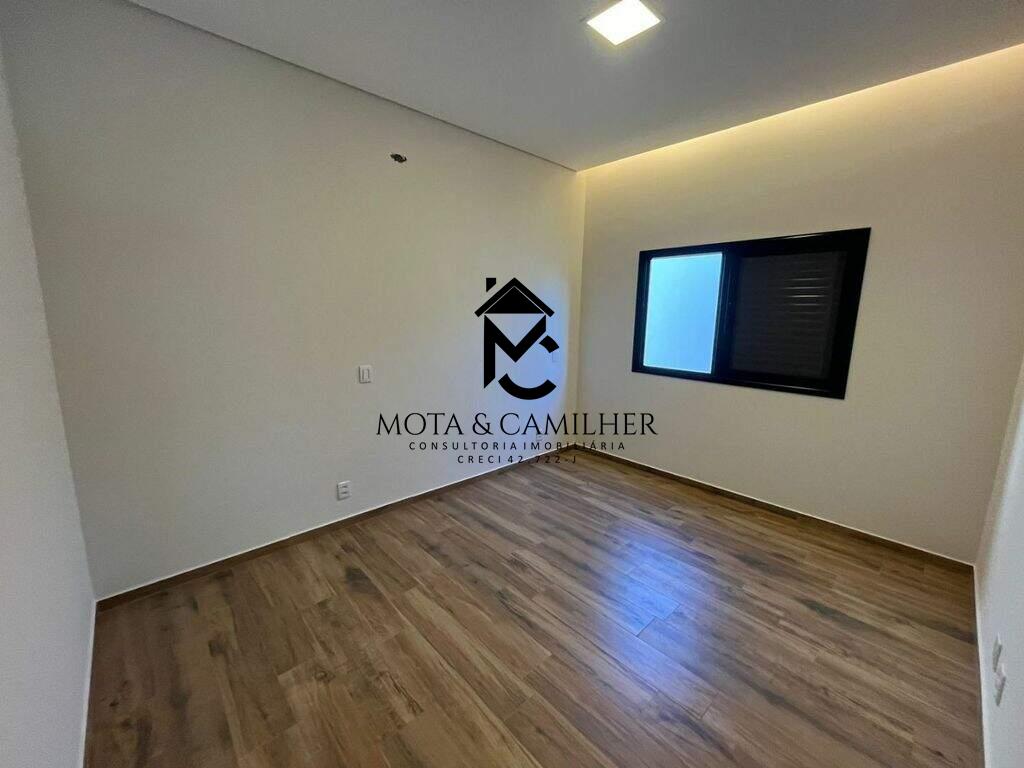 Casa em condominio à venda no Itapecerica: 