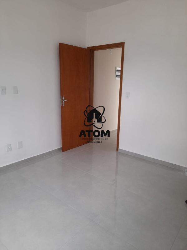 Casa em condominio à venda no Quiririm: 