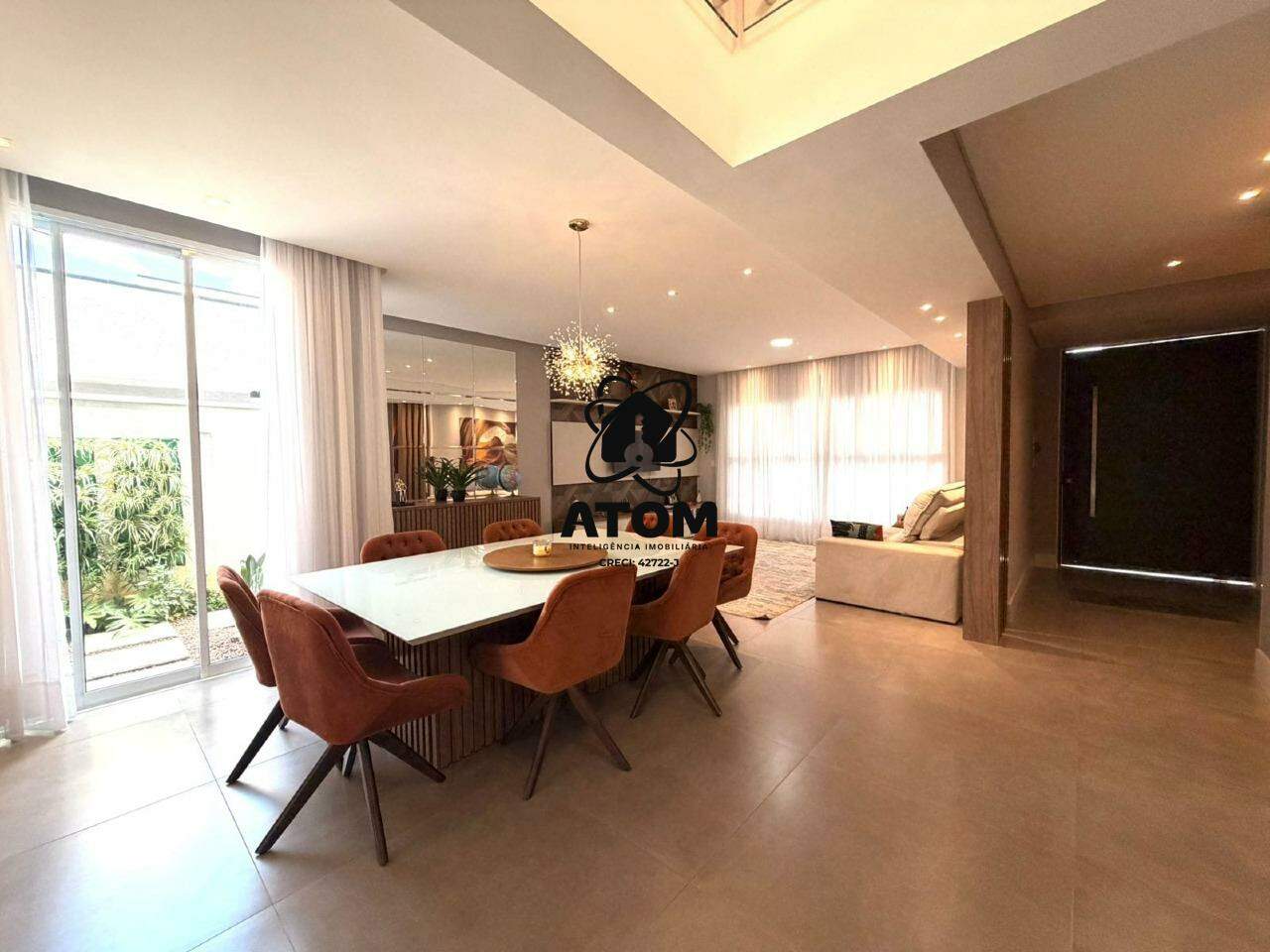Casa em condominio à venda no Bairro dos Guedes: 