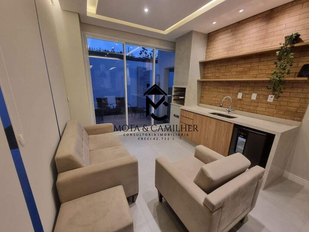 Casa em condominio à venda no Itapecerica: 