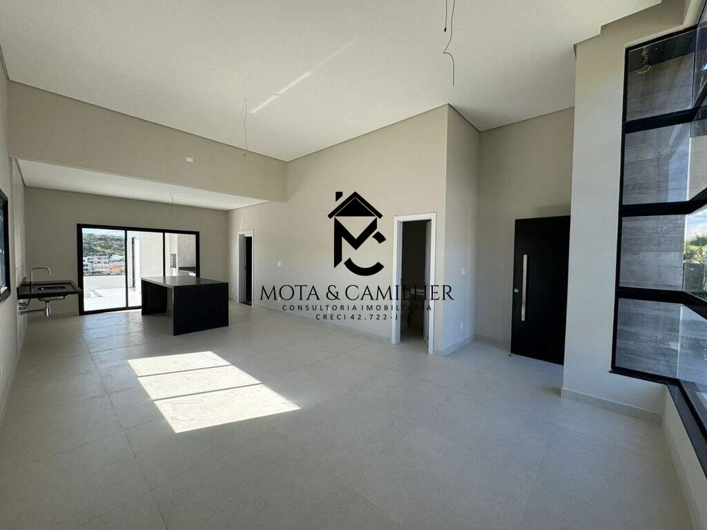 Casa em condominio à venda no Itapecerica: 