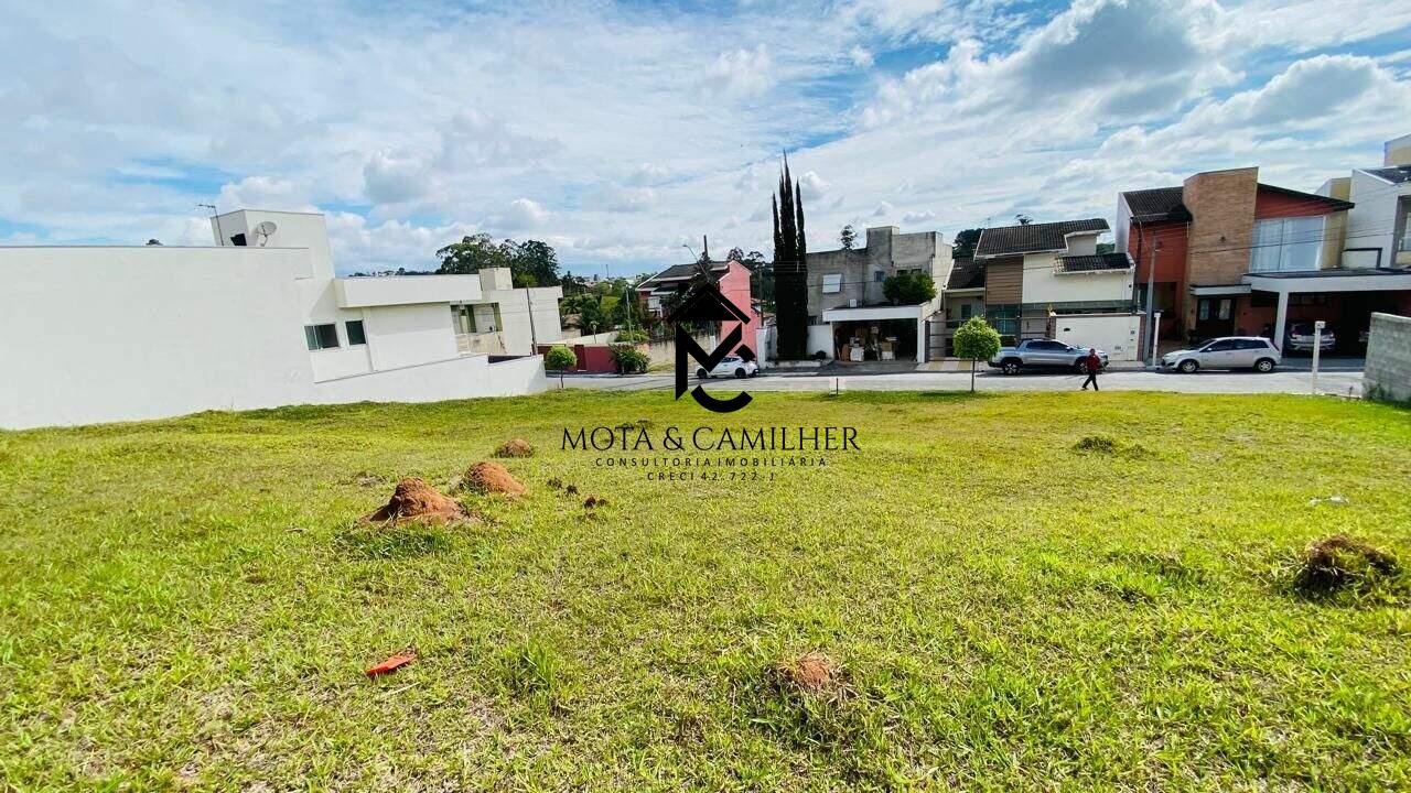 Terreno/Lote à venda no Jardim de Alah: 