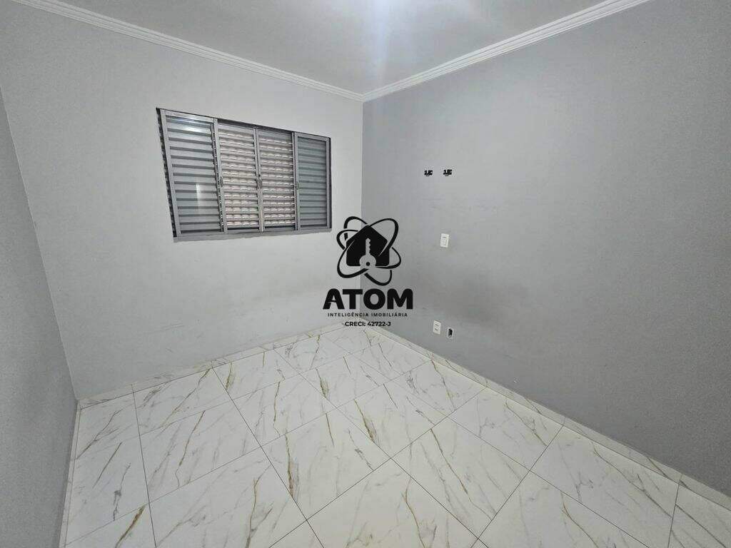 Casa à venda no Vila dos Comerciários 2: 1 dormitório da KITNET