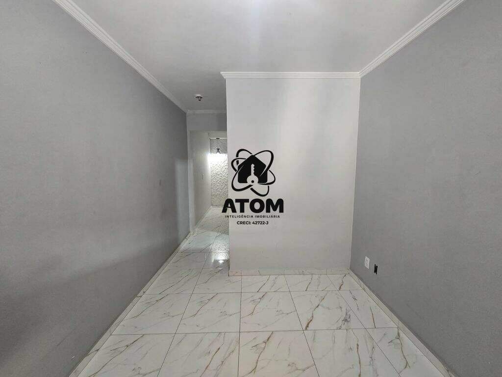 Casa à venda no Vila dos Comerciários 2: Sala da KITNET