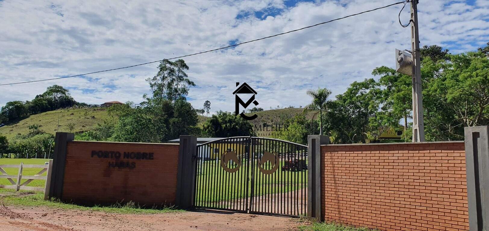 Haras à venda no Centro: 