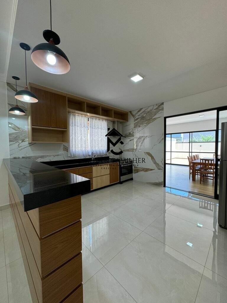 Casa em condominio à venda no Residencial Santa Izabel: 