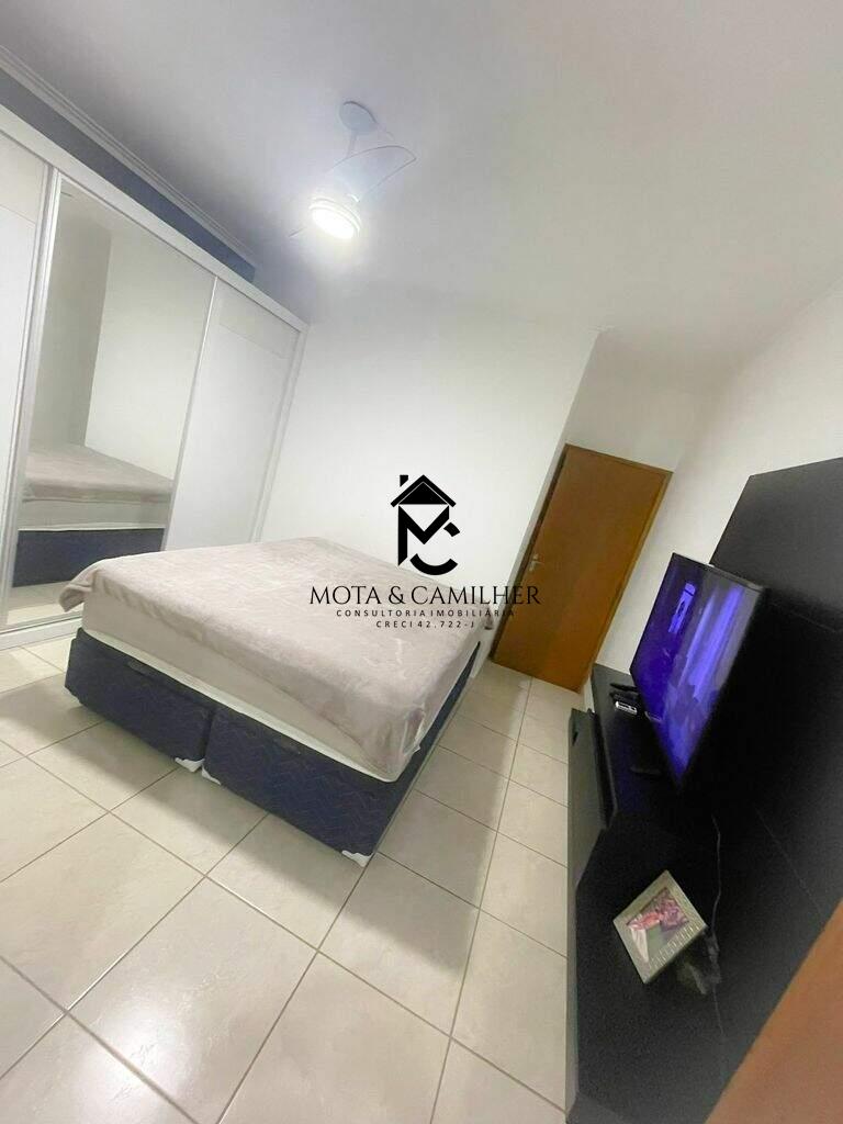 Casa à venda no Piracangaguá: 