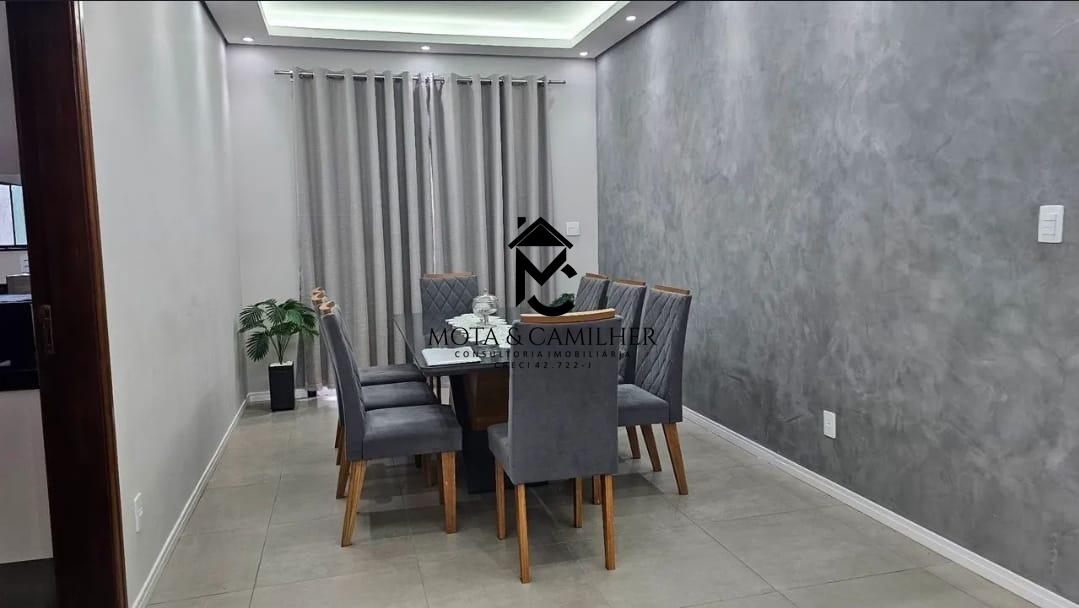 Casa à venda no Chácara do Visconde: 