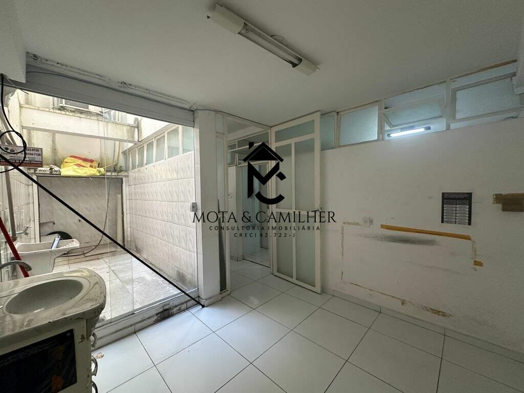 Prédio à venda no Centro: 