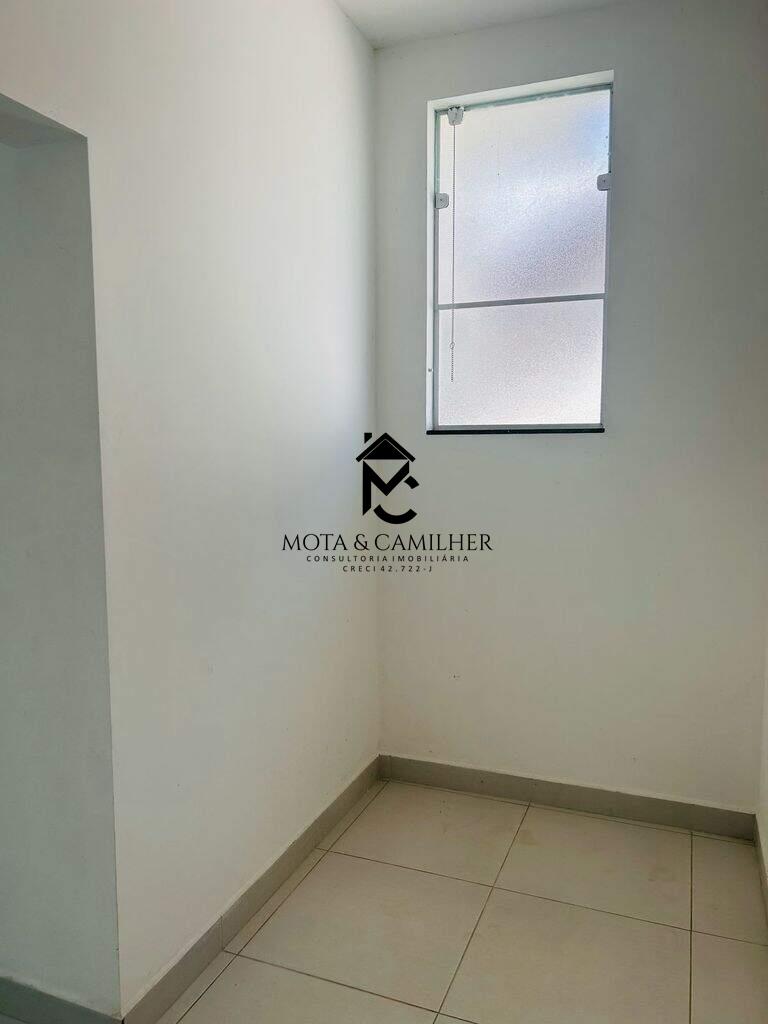 Casa em condominio à venda no Piracangaguá: 