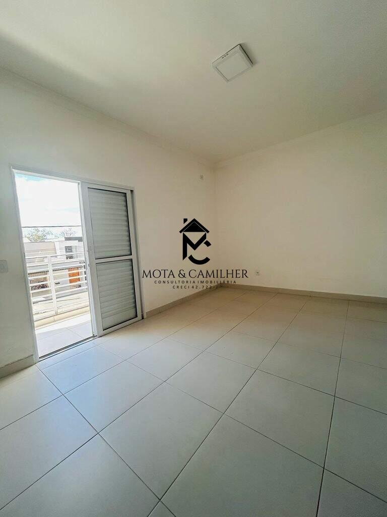 Casa em condominio à venda no Piracangaguá: 