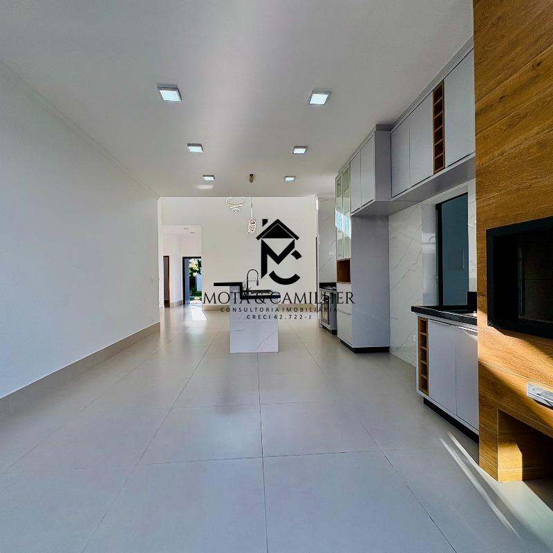 Casa em condominio à venda no Jardim Santa Tereza: 