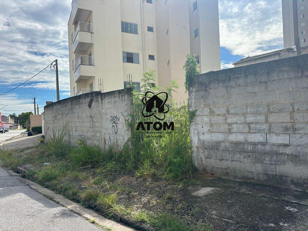 Terreno/Lote à venda no Residencial Portal da Mantiqueira: 
