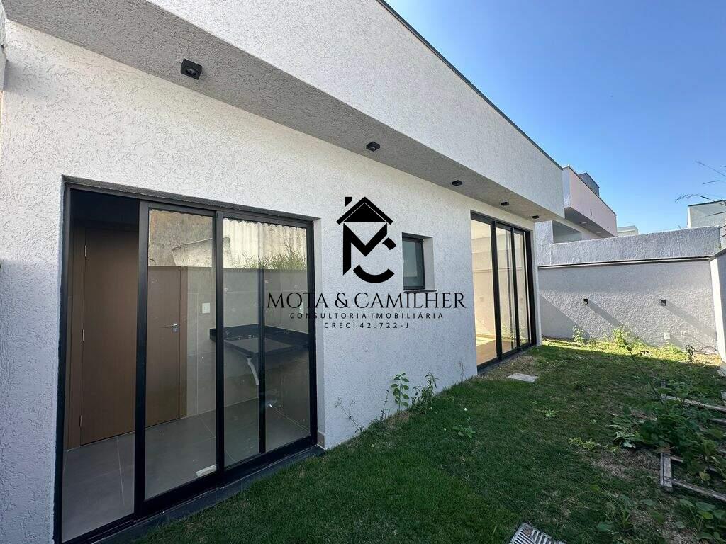 Casa em condominio à venda no Itapecirica: 