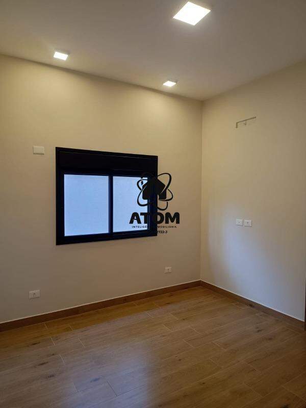 Casa em condominio à venda no Jardim Santa Tereza: 
