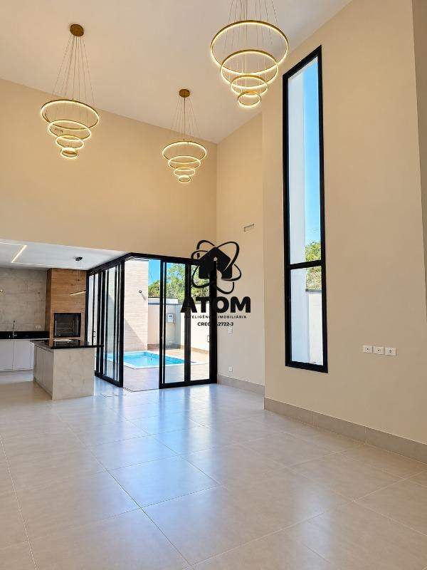 Casa em condominio à venda no Jardim Santa Tereza: 