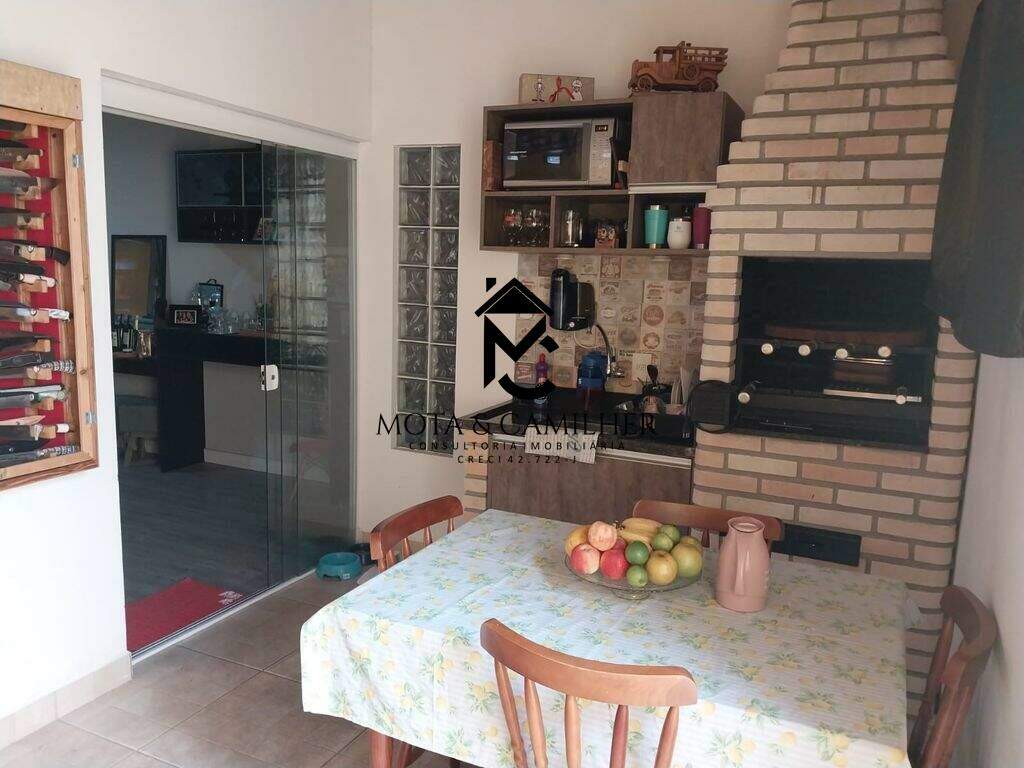 Casa à venda no Jardim das Bandeiras: 