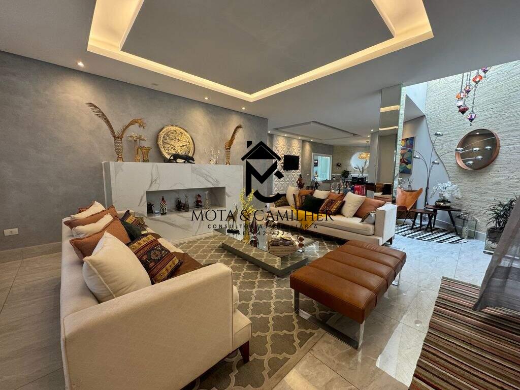 Casa em condominio à venda no Vila São Geraldo: 