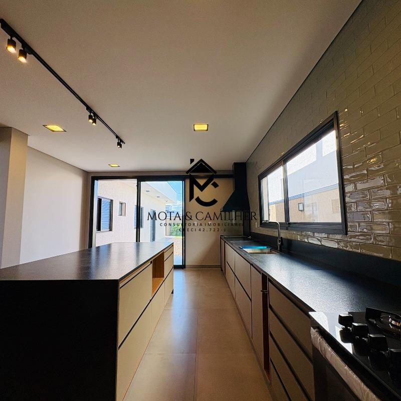 Casa em condominio à venda no Bairro dos Guedes: 