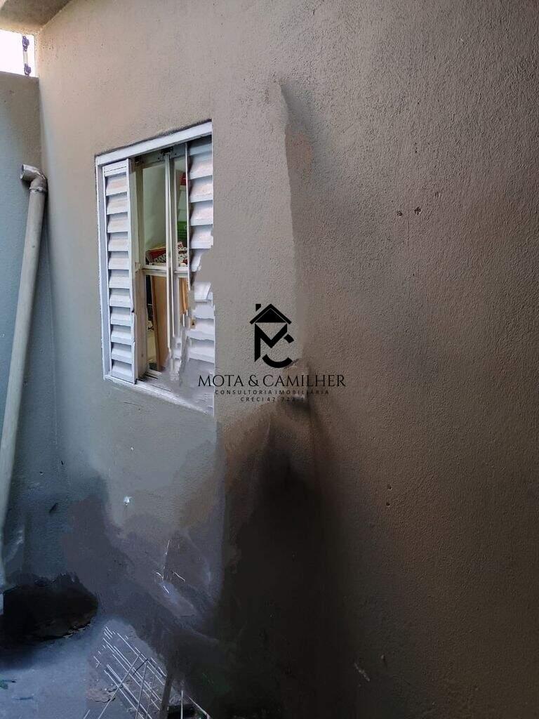 Ponto Comercial à venda no Independência: 