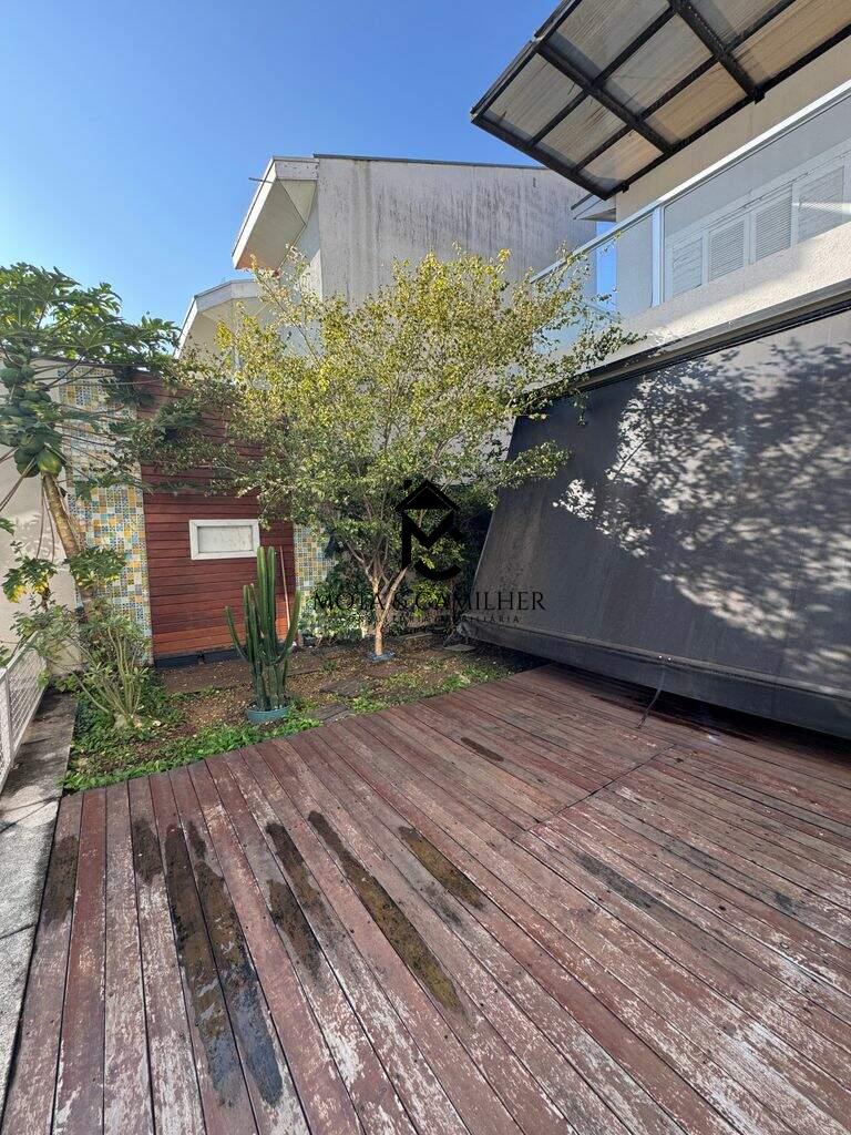 Casa em condominio à venda no Esplanada Independência: 