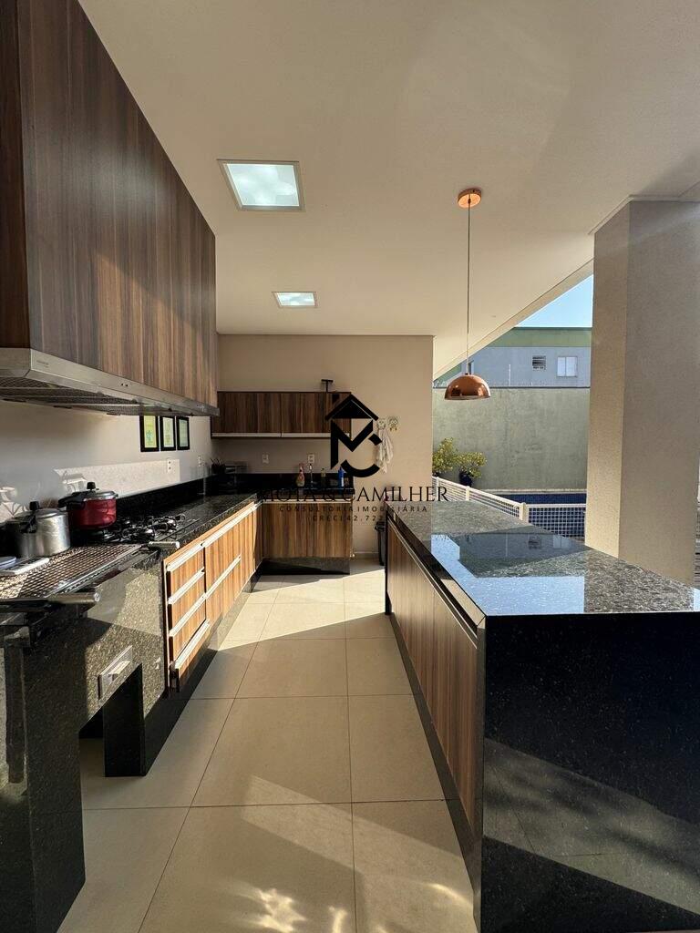 Casa em condominio à venda no Esplanada Independência: 