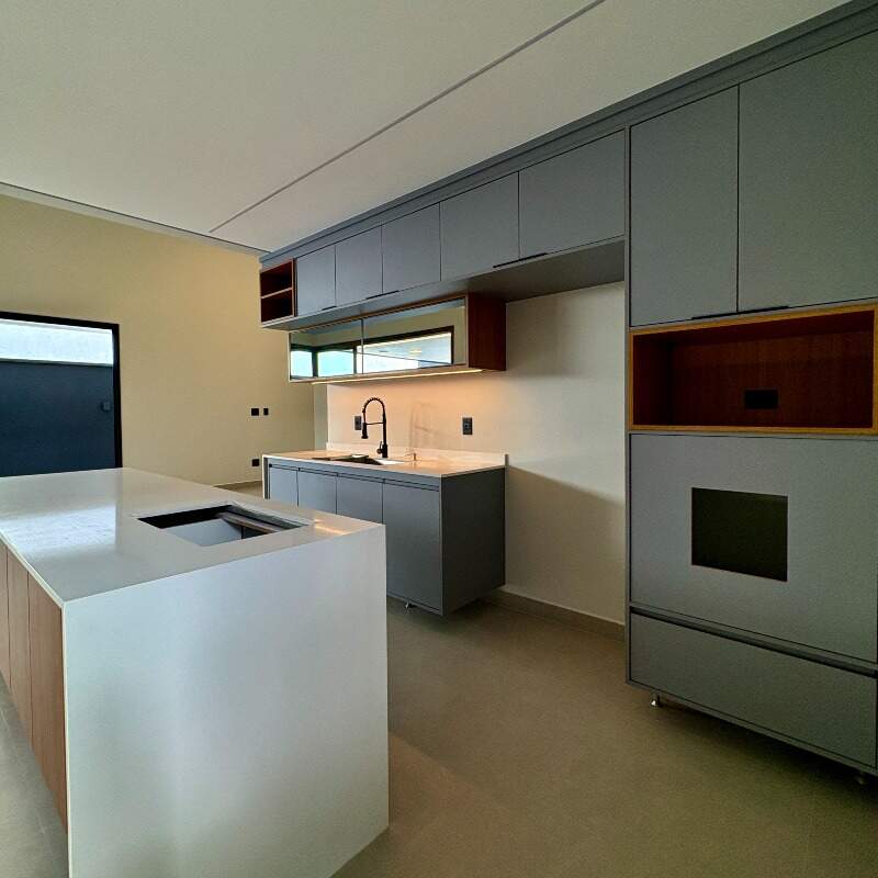 Casa em condominio à venda no Jardim Santa Tereza: 