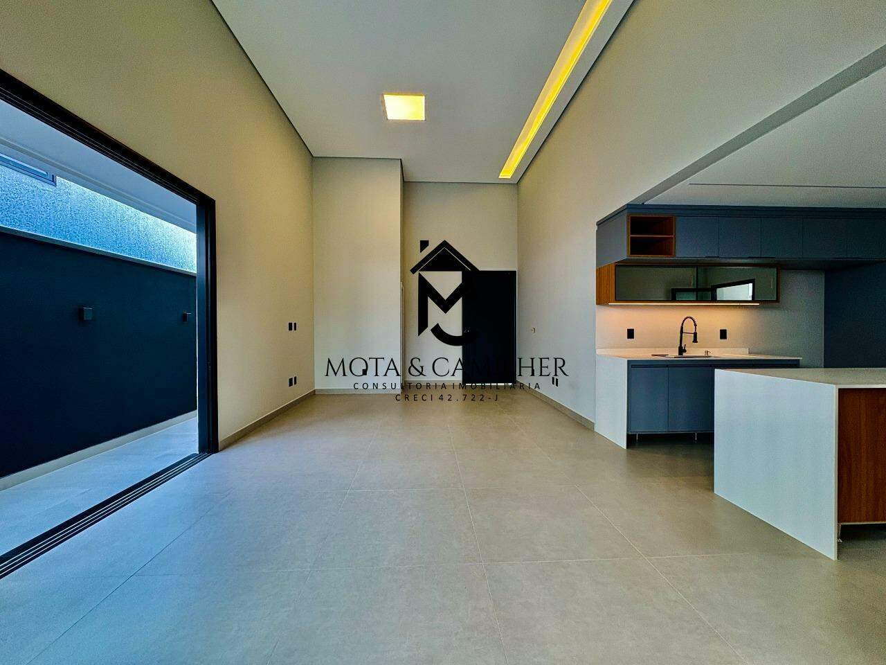Casa em condominio à venda no Jardim Santa Tereza: 